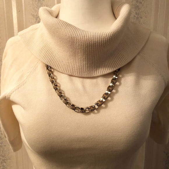 Ann Taylor Sweaters - Ann Taylor Sweater